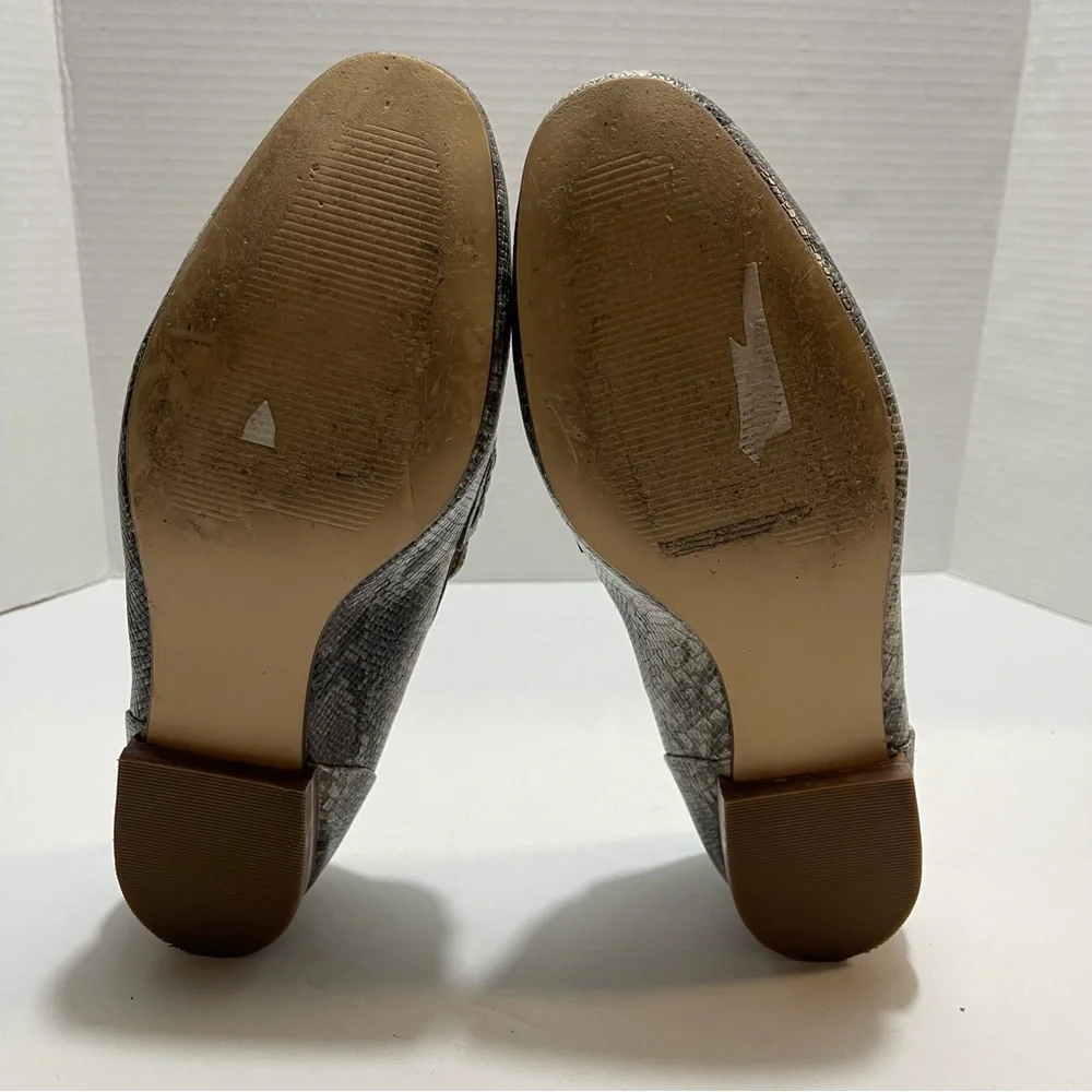 14th‎ & Union Gray Snakeskin Loafers